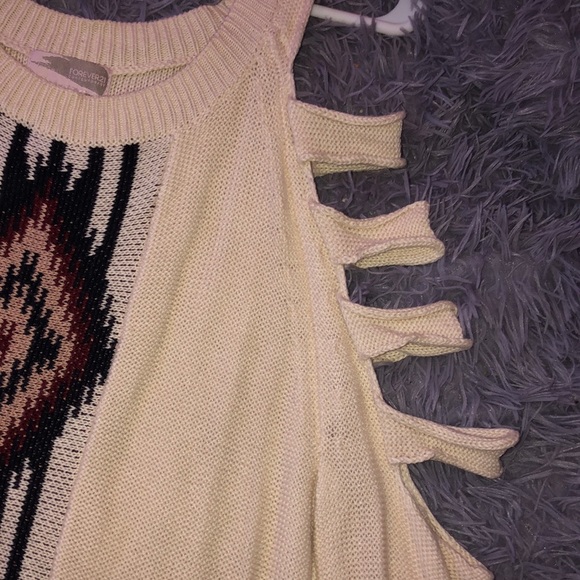 Forever 21 bohemian cut sleeve sweater M - Picture 2 of 3
